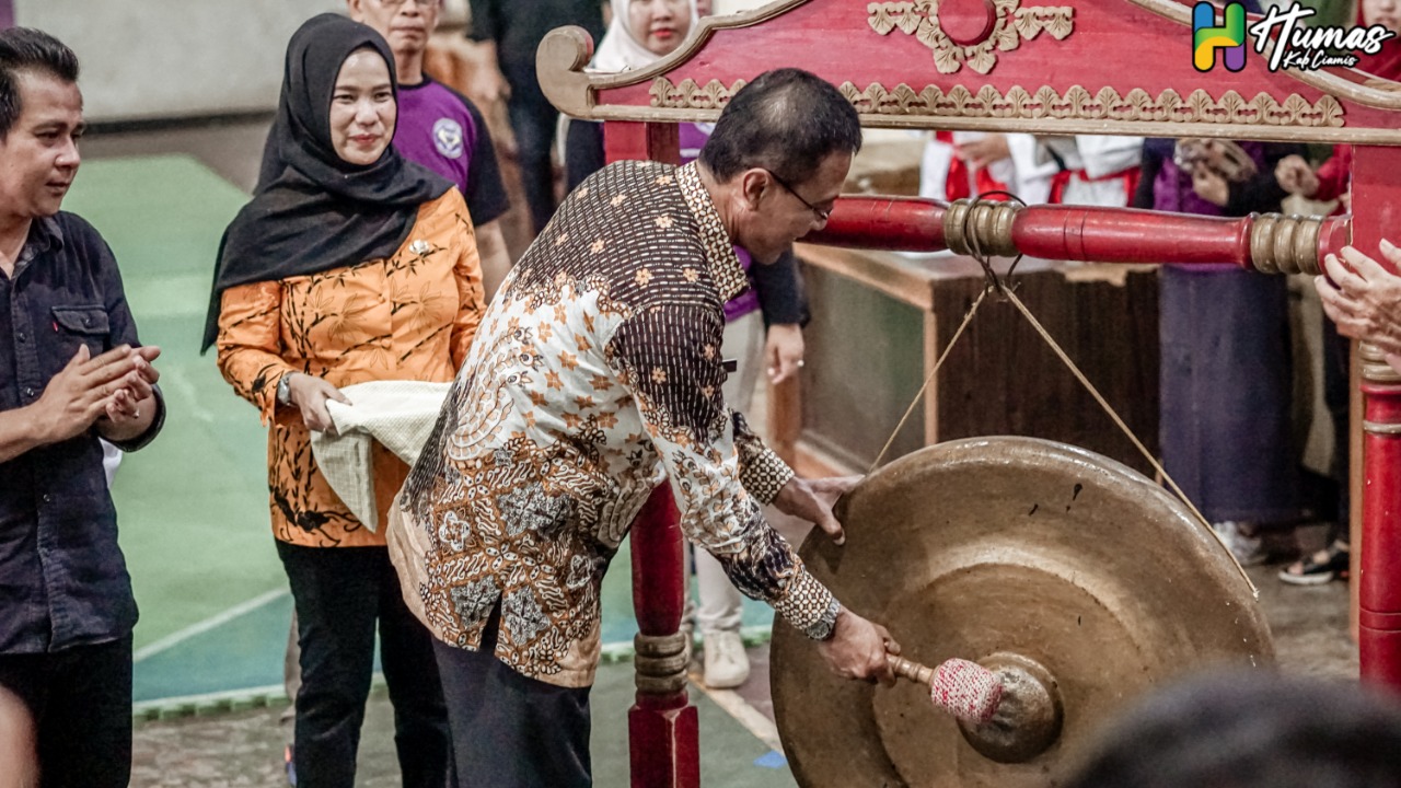 Bupati Herdiat Buka Turnamen Perisai Diri Cup Se Pulau Jawa
