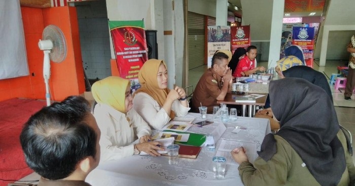 Kejaksaan Negeri Ciamis Sosialisasikan Sipelem dan Si Akang Tilang di Mall