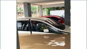 mobil-parto-patrio-terendam-banjir_1.jpg