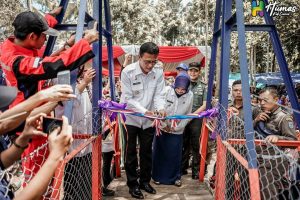 Jembatan Penghubung Desa Mekarmukti – Balokang Diresmikan Bupati Ciamis dan Walikota Banjar