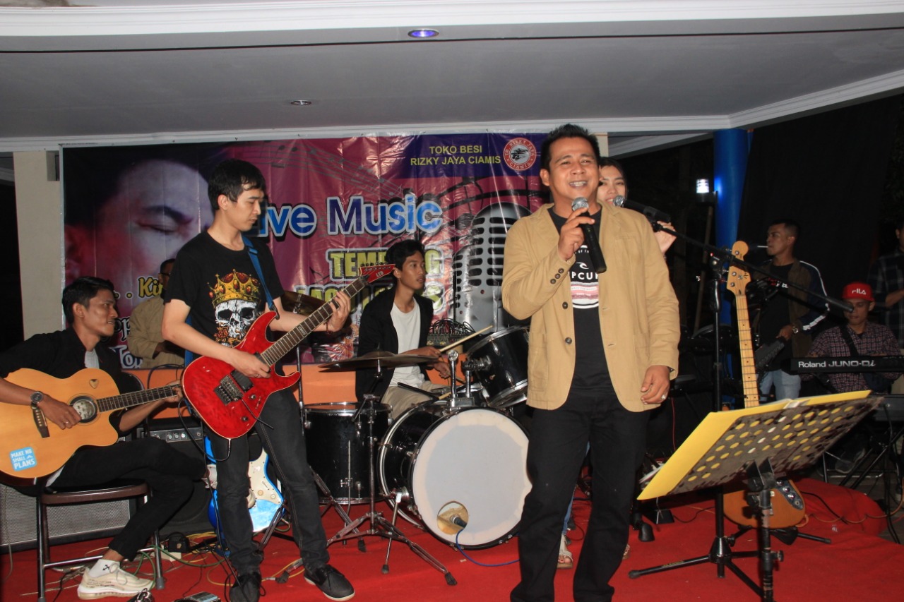 Hadiri Opening Foodcourt Lokasana, Wabup Ciamis: Geliat Ekonomi di Malam Hari Harus Ditingkatkan