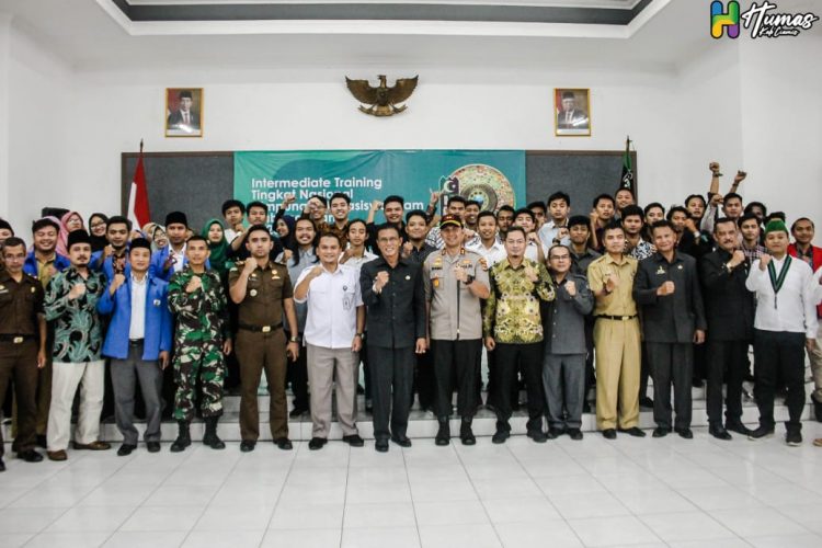 Bupati Herdiat Buka Kegiatan Latihan Kader II HMI Tingkat Nasional