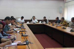 WhatsApp-Image-2020-03-06-at-10.27.27-AM-1.jpeg Wabup Yana: Pasar Modern Harus Menjalin Kemitraan Dengan Pelaku UMKM