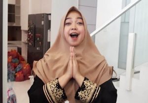 hasil-dari-youtuber-ria-ricis-syukuran-rumah-baru_m_-640x446.jpg