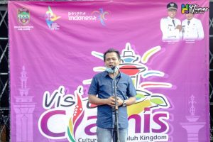 Wabup Yana Lepas Rombongan Konvoi Bus IPOPTI