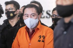 buronan-kasus-korupsi-pengalihan-hak-tagih-cessie-bank-bali-djoko-tjandra-tengah-yang-ditangkap-di-malaysia-foto-antaramuhammad-adimaja-66.jpg
