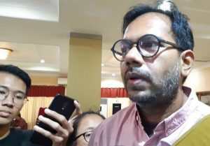 Direktur-Eksekutif-Lokataru-Haris-Azhar.jpg