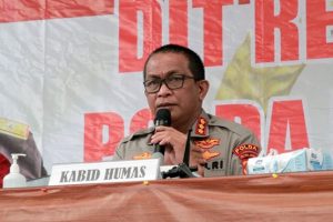 Kabid-Humas-Polda-Metro-Jaya-Kombes-Pol-Yusri-Yunus-Dery-Ridwansah-1-2.jpg