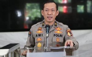 awi-setiono.jpg