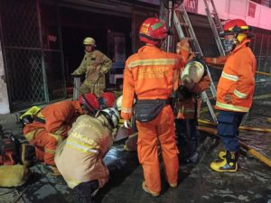 Kebakaran-Kios-di-Jatinegara-Berhasil-Dipadamkan.jpg