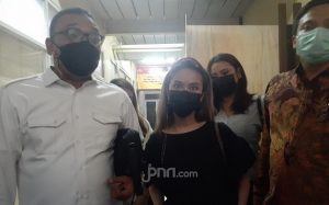 gabriella-larasati-diam-seribu-bahasa-usai-diperiksa-terkait-22.jpg