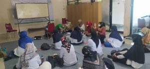 PT Indah Kiat Pulp and Paper Tangerang Mill melalui program CSR kembali menggelar pelatihan hidroponik (3)