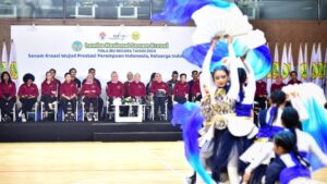 Ibu Iriana Buka Lomba Senam Kreasi Piala Ibu Negara Tahun