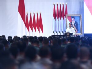 Presiden Jokowi Tekankan Pentingnya Peran Humanis TNI-Polri dalam Meningkatkan Kepercayaan