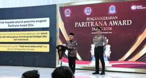 Serahkan-Paritrana-Award-2024-Wakil-Presiden-Maruf-Amin-Paparkan-Tiga.webp.webp